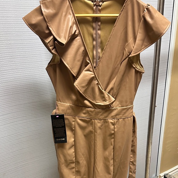 Bebe VEGAN LEATHER RUFFLE JUMPSUIT - Picture 6 of 7